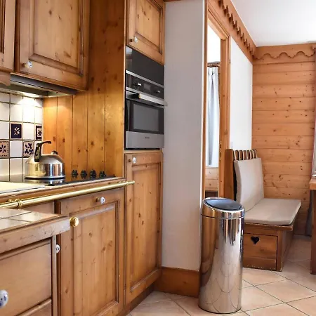 公寓 Cosy Avec Piscine, 3 Pieces Pour 6 Personnes A Village, Proche Des Pistes - Fr-1-180-201